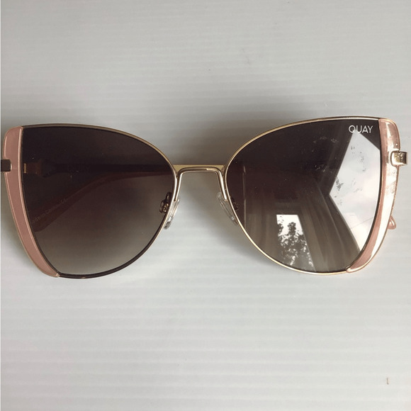 NEW! Quay Australia Cat-Eye Rose Glow Up Sunglasses in Pink and Gold main image 4